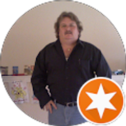 Profile photo of Tom Leander