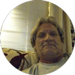 Profile photo of Ray Hayden