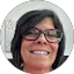 Profile photo of Lori Napier
