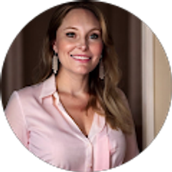 Profile photo of Jackie Broadwater