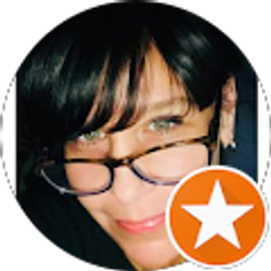 Profile photo of Kelly Mireles