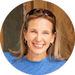 Profile photo of Amanda Engel