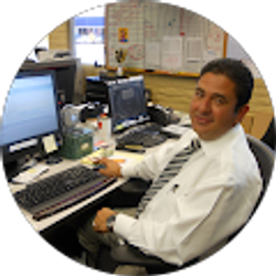 Profile photo of Roberto Saenz