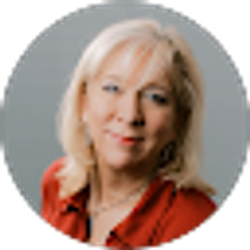 Profile photo of Beth Fox-Dean