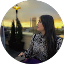 Profile photo of Lily Moreno