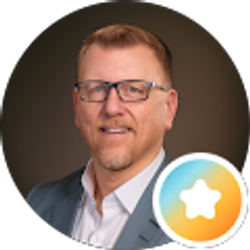 Profile photo of Bryan Lucas