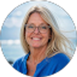 Profile photo of Kelly Williams