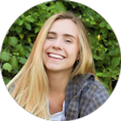 Profile photo of Hannah DeFranco