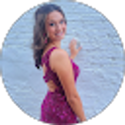 Profile photo of Ava Johns