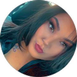 Profile photo of Arielle Swingle