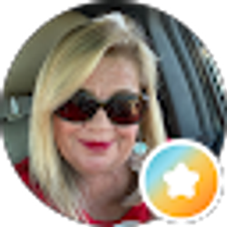 Profile photo of Leslie Alexander