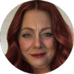 Profile photo of Stephanie Johnson