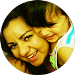 Profile photo of Vicky Reyes
