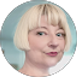Profile photo of Wendy Patzlaff