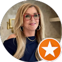 Profile photo of Joanne Curcio