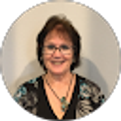 Profile photo of Sandy Harrington