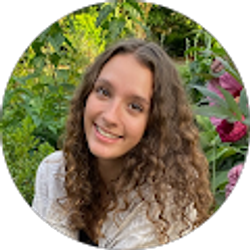 Profile photo of Mia Reinhardt