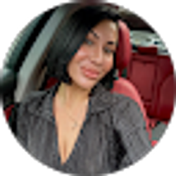 Profile photo of Danielle Rosetti