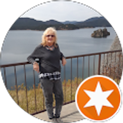 Profile photo of Agie Nelson