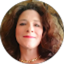 Profile photo of sandy lewis