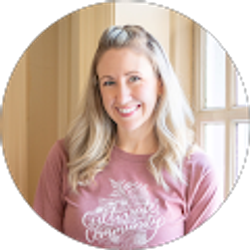 Profile photo of Laura Edwards