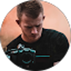 Profile photo of Nic Heslop