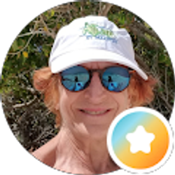 Profile photo of Stefanie Diamond