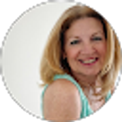 Profile photo of Christine Newes