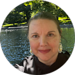 Profile photo of Cara Bugg