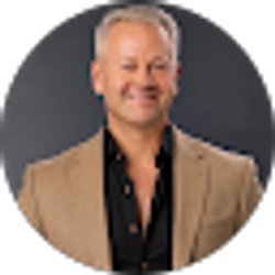 Profile photo of Chris Brooks