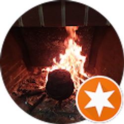 Profile photo of LUCY VALENTE