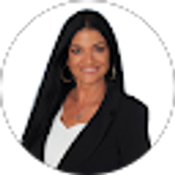 Profile photo of Dawn McElmurray