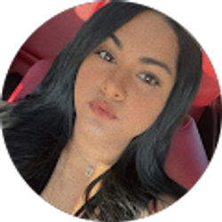 Profile photo of Gabby Martinez