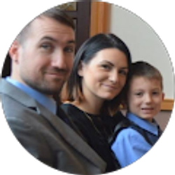 Profile photo of Hannah Karolak