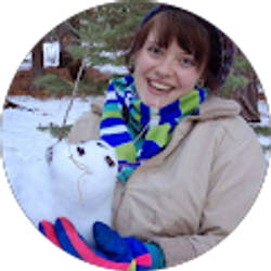 Profile photo of Danielle Doedens-Lung