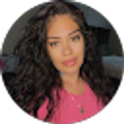 Profile photo of Monique Rayos