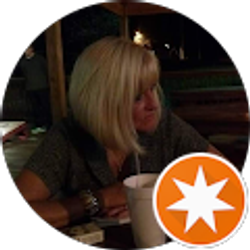 Profile photo of Jackie Hoyle