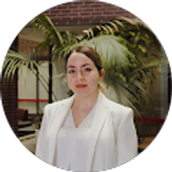 Profile photo of Jasmine Lopez