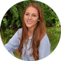 Profile photo of Lea Santana