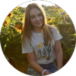 Profile photo of Alyssa Kelly