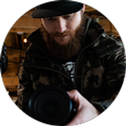 Profile photo of Dylan Lunt Films