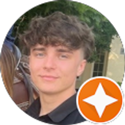 Profile photo of Lewis Starrett