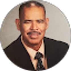 Profile photo of Oscar Nandayapa