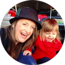 Profile photo of Amy Makepeace Petri