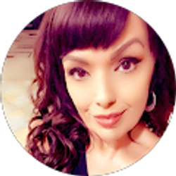 Profile photo of Lucy cordoniz