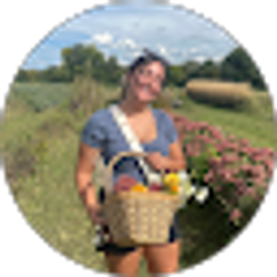 Profile photo of Isabella Olalde