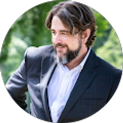 Profile photo of Joe Griffitt