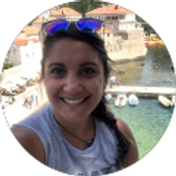 Profile photo of Carly Arata