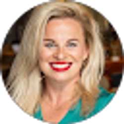 Profile photo of Sarah Celenza