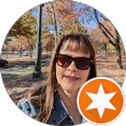 Profile photo of Veronica Fuentes